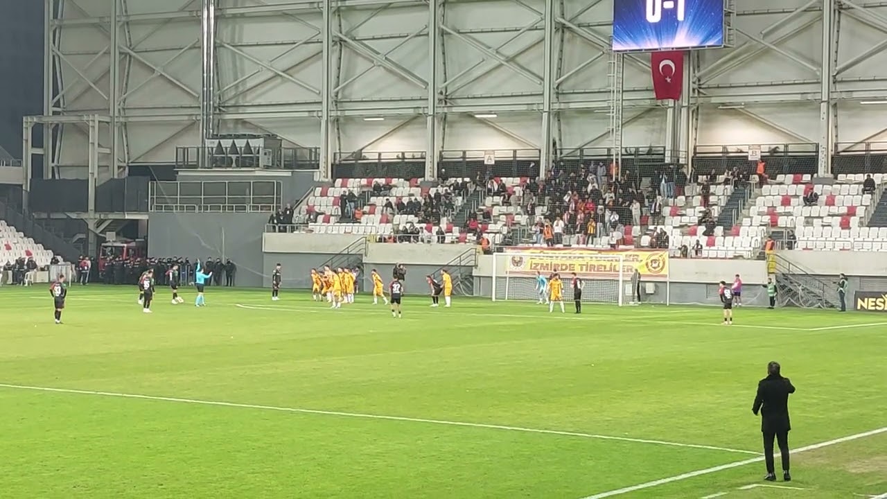 KARŞIYAKA - TİRESPOR   1-1. Gol. Ensar