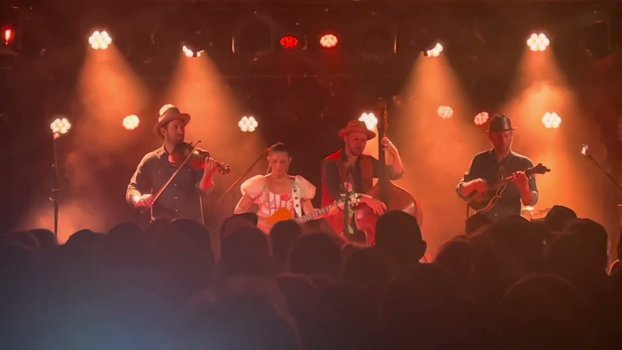 West Virginia Waltz - Sierra Ferrell, Oslo, 21.8.2023