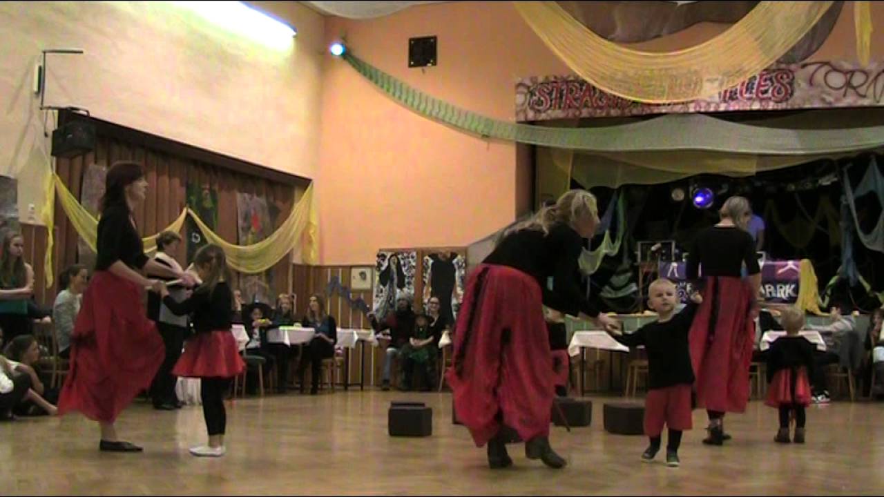 Čertovská šaráda - Rodiče a Sisinky