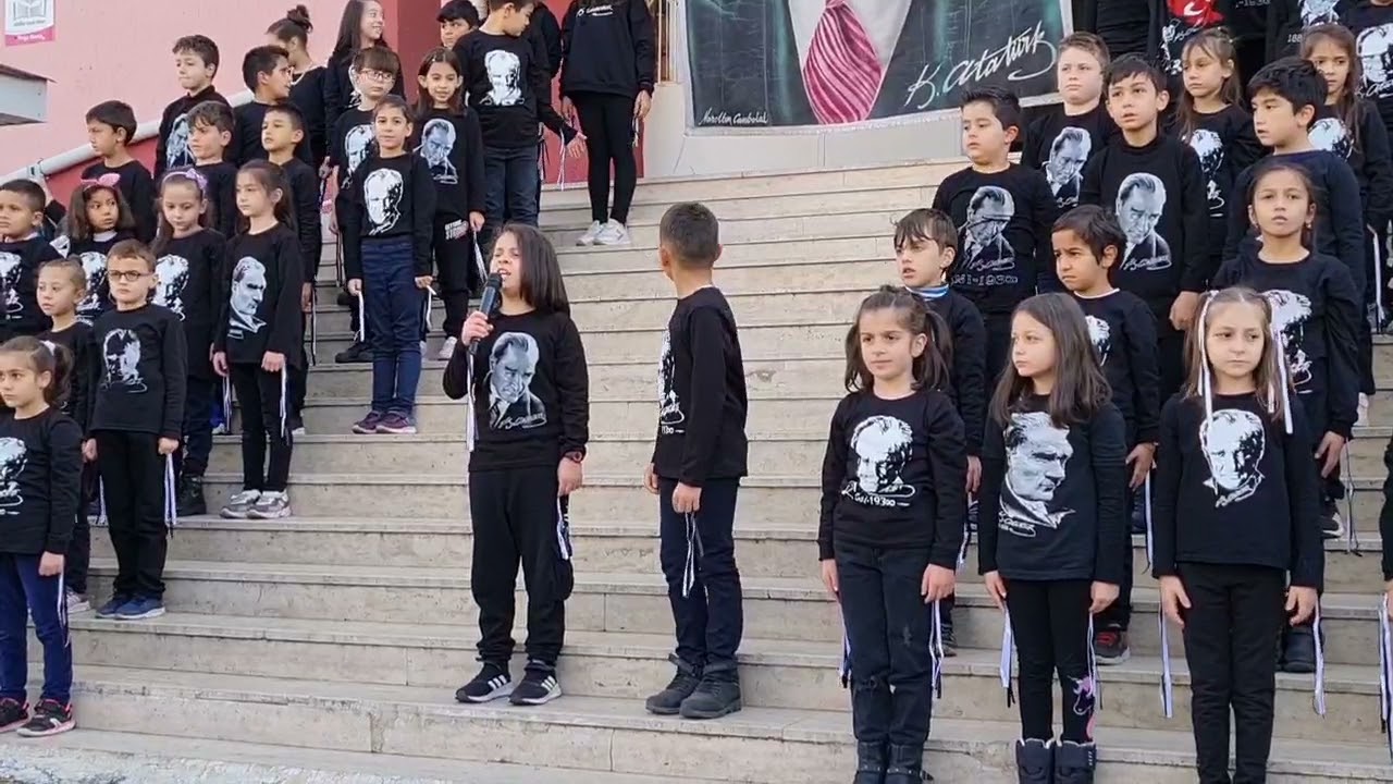 Adnan Menderes İlkokulu 10 Kasım Gösterisi -2021- Yiğidim Aslanım