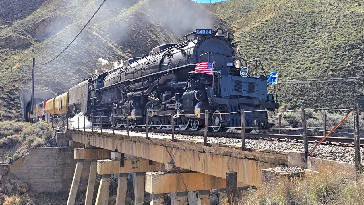 Big Boy 4014 at Carlin Tunnels (Coast to Coast Tour)