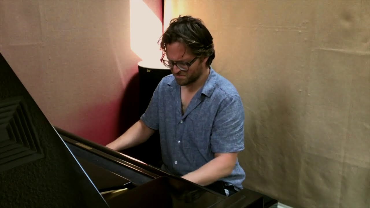 Performance - Elk River Blues