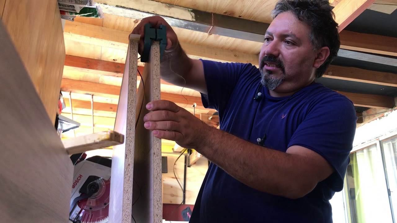 como pegar tapacantos de PVC