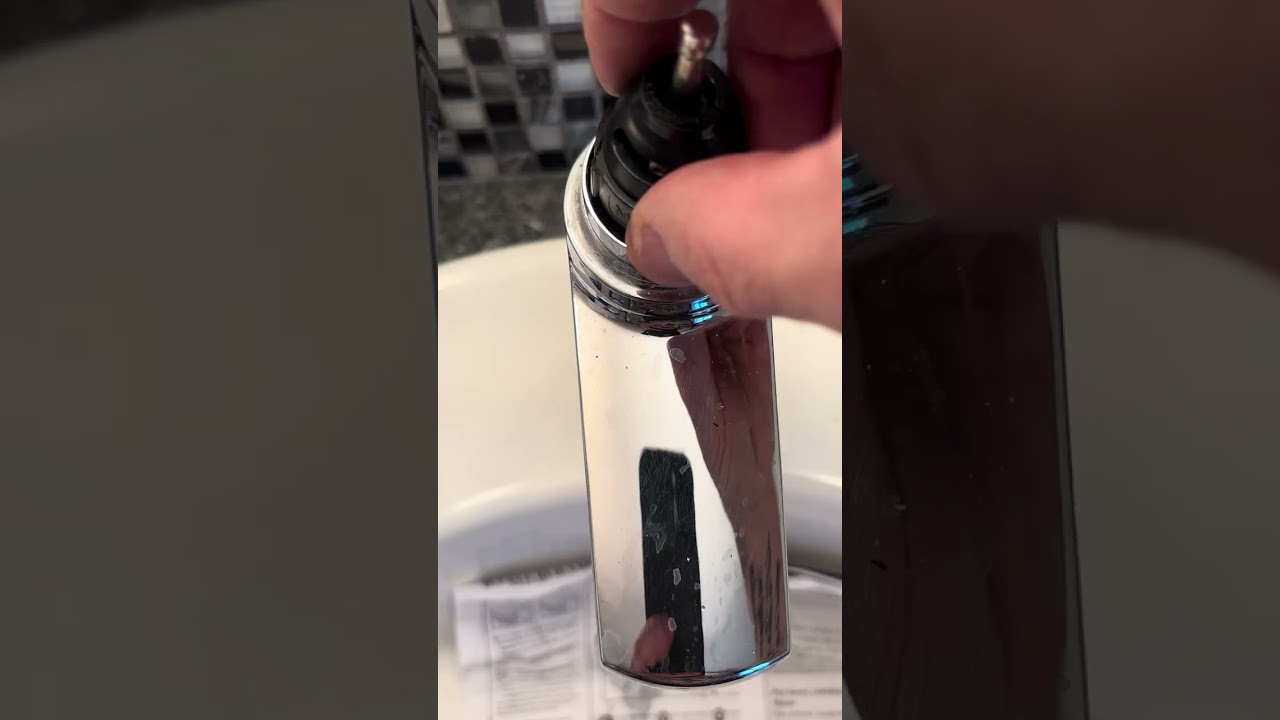 Fix a loose faucet handle easily !