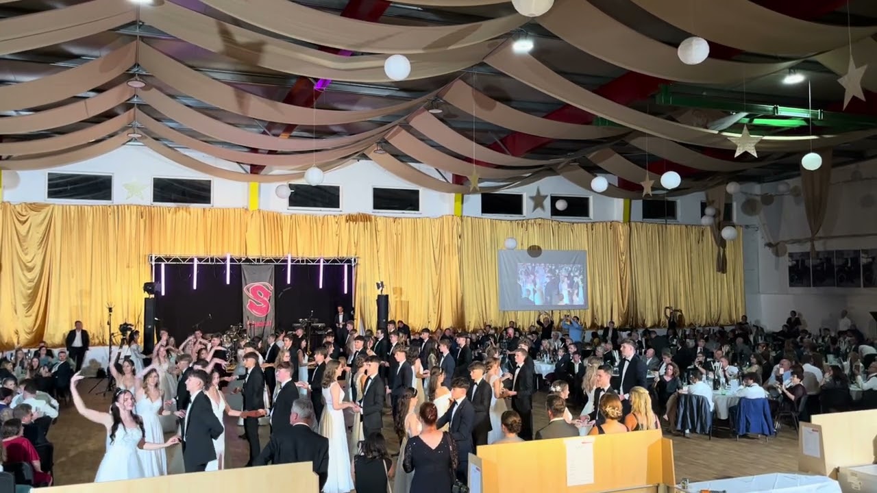 Schulball Handelsakademie und Handelsschule Oberpullendorf 2023 - Polonaise