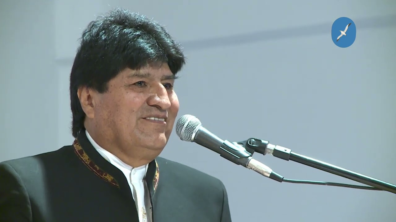 Honoris Causa doctor Evo Morales Ayma ex presidente del Estado Plurinacional de Bolivia.