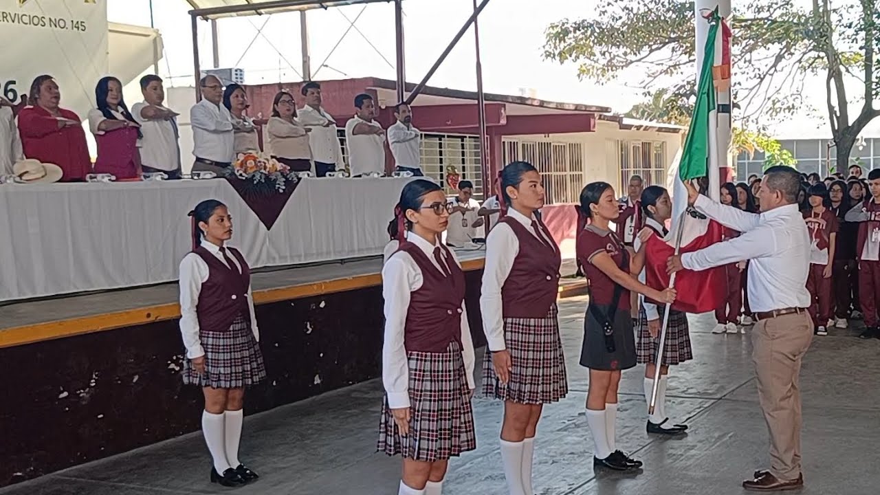 CETis 145 inicia semestre y prepara nueva especialidad 