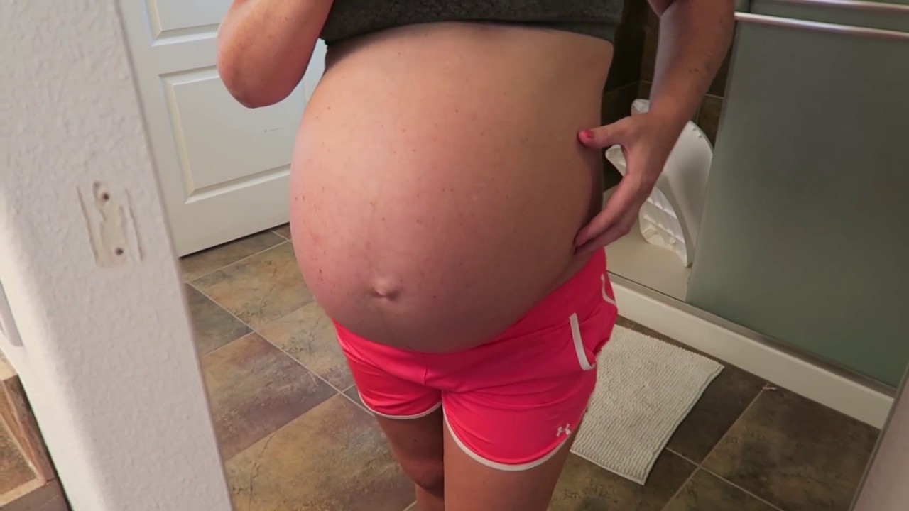 👣Baby's FOOT Poking Out of my BELLY!🤰38 Weeks Pregnant