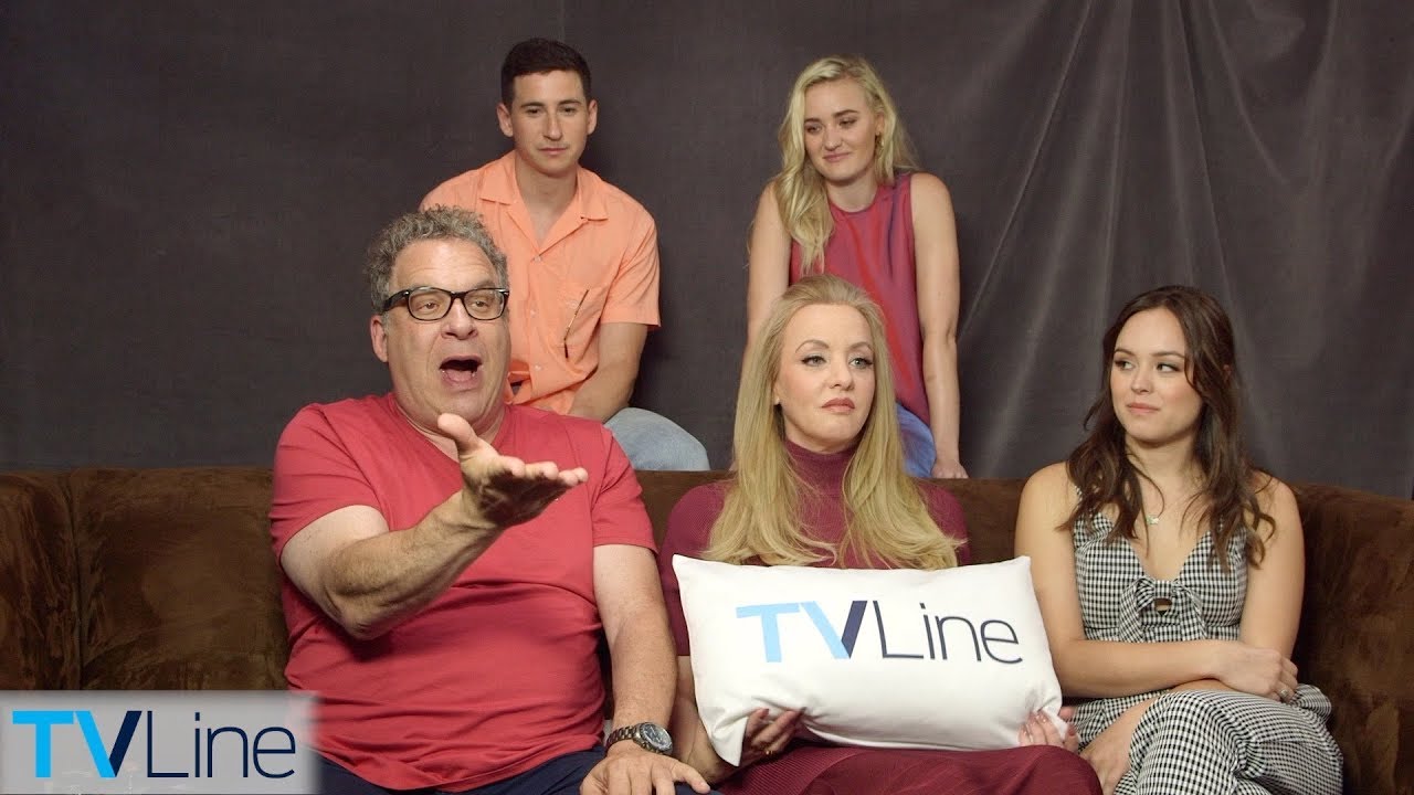 'The Goldbergs' Cast Talks Spinoff, Comic-Con Hate, More | Comic-Con 2018 | TVLine