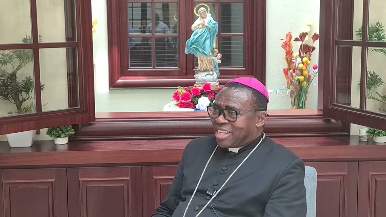 Monseñor Juan Domingo Resalta la Vigencia de San Juan Pablo II y la Esperada Visita del Papa León XI