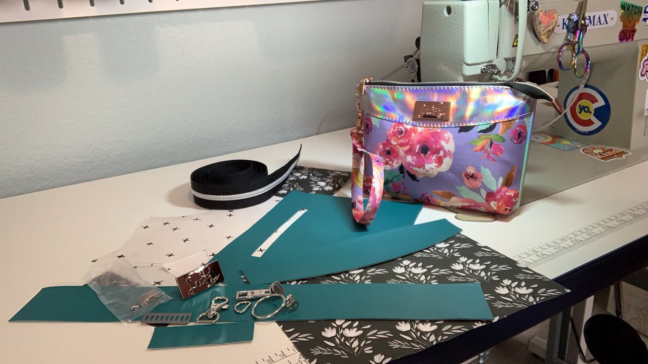 No longer live- Sewing up the Sakura Mini Pouch by Justyna THandmade