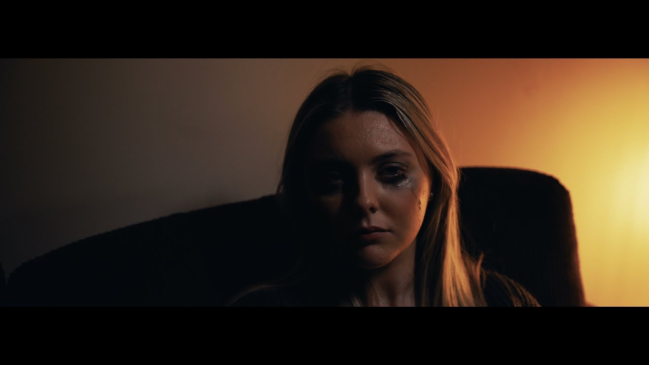 LA4ZI - Hope (Official Video)