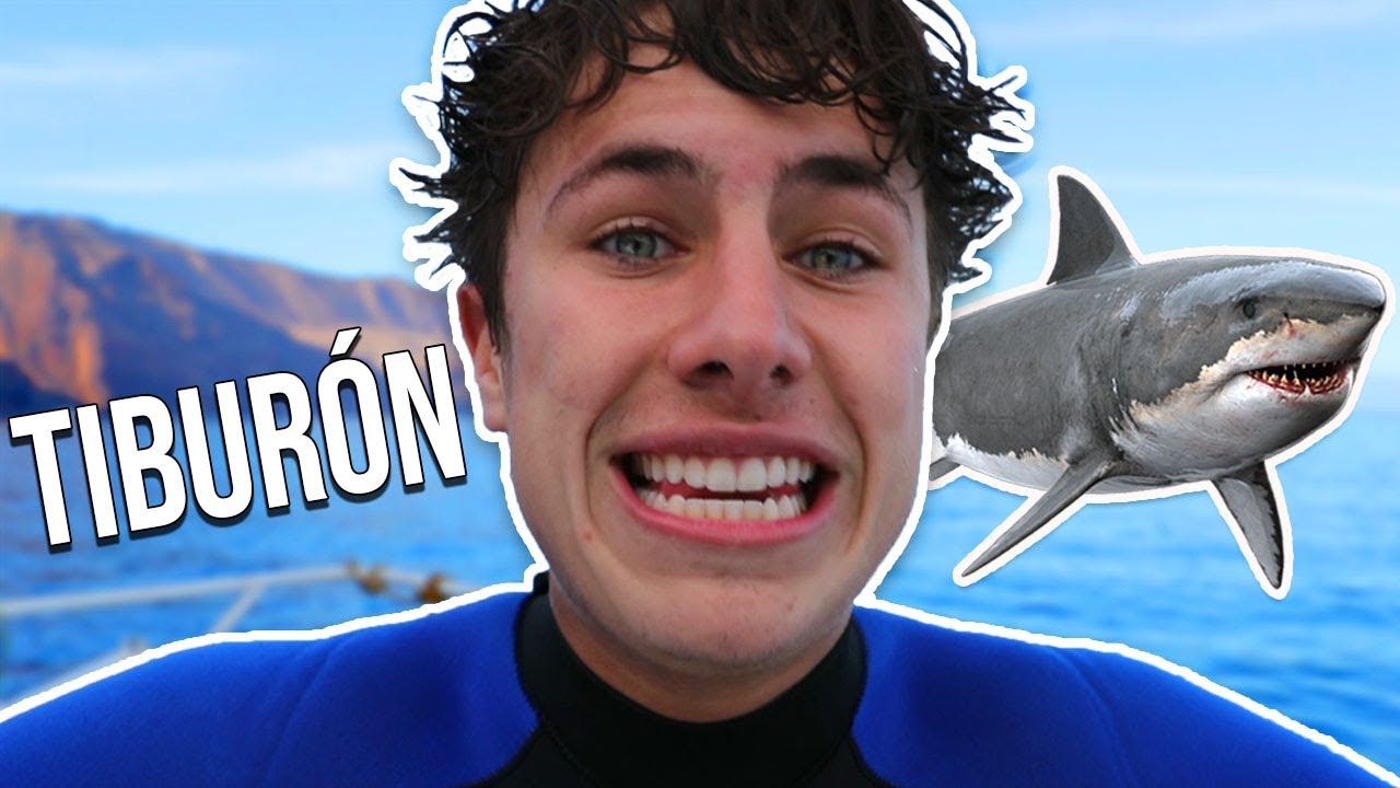 NADANDO CON TIBURÓN BLANCO / Juanpa Zurita