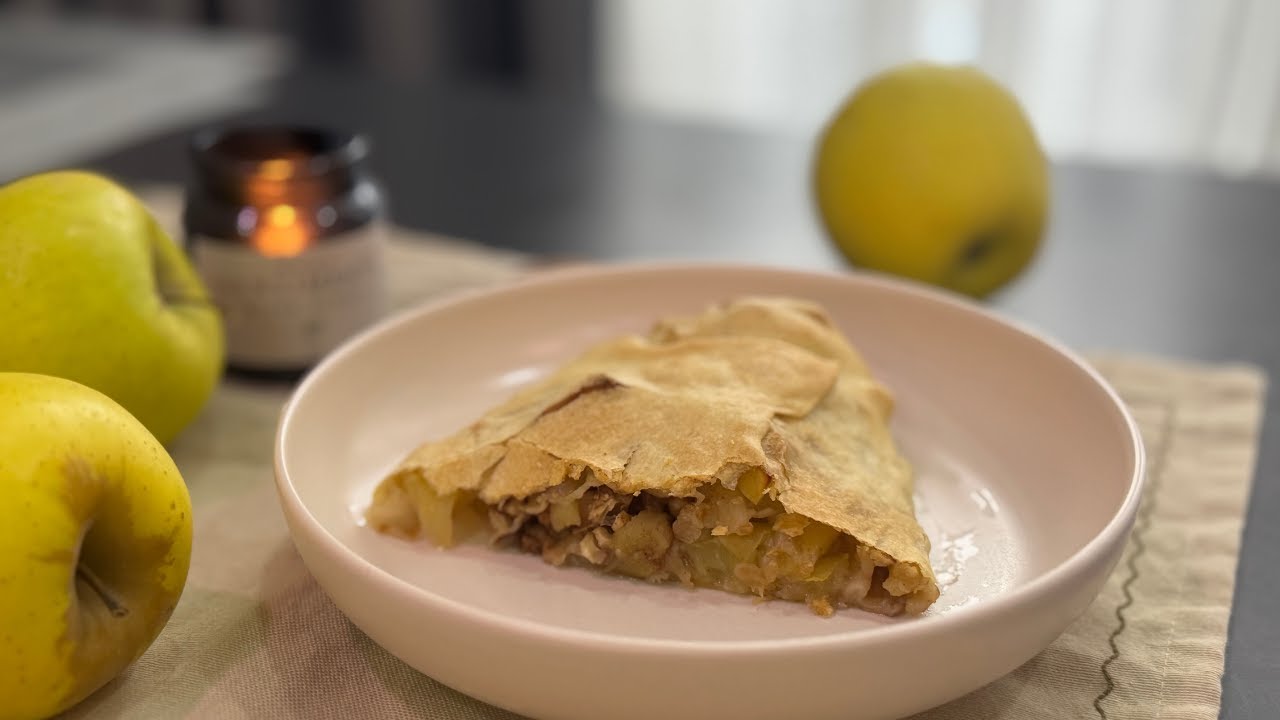 Apple strudel / Apfelstrudel Rezept