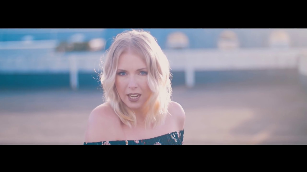 Daniela Lorenz - F&uuml;r immer und ewig /// Der offizielle Videoclip