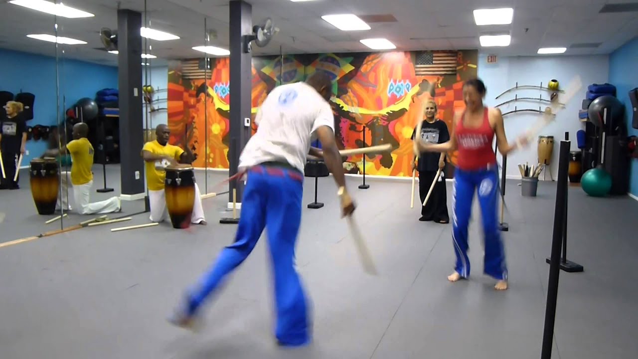 Maculele  - Professor Matt and Claudia
