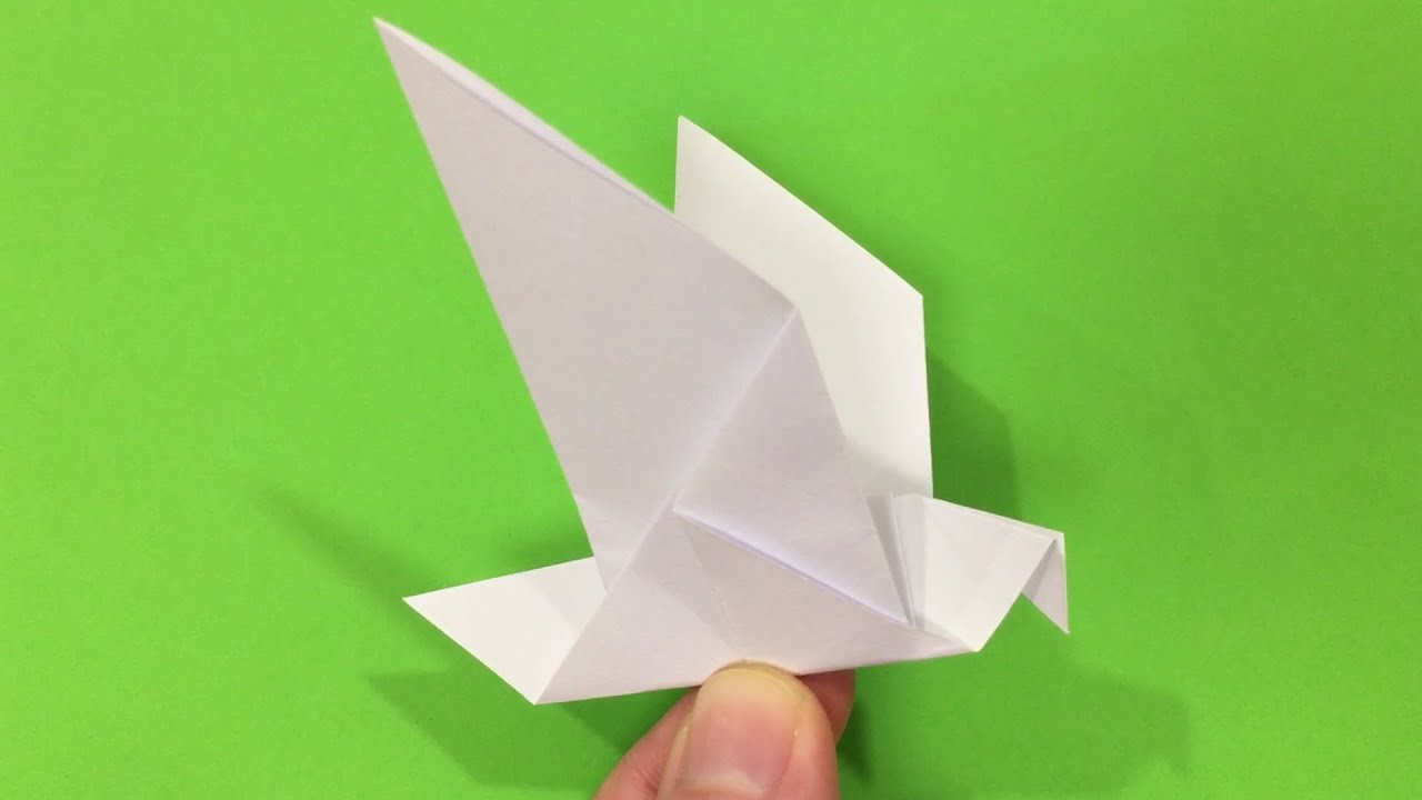 Come fare una COLOMBA nella tecnica degli ORIGAMI.Colomba della PACE (artigianato di carta)