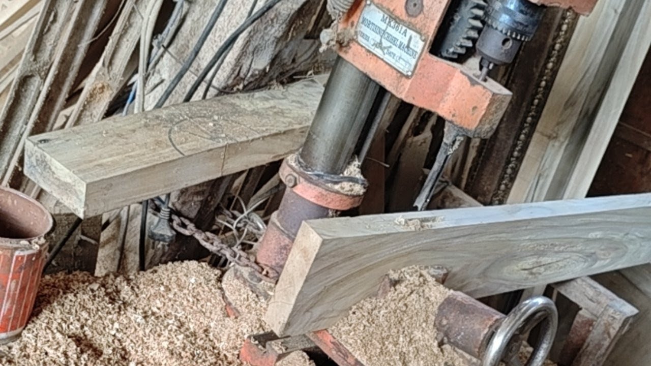 dismantling the wooden door frame #fyp #diy #woodworking