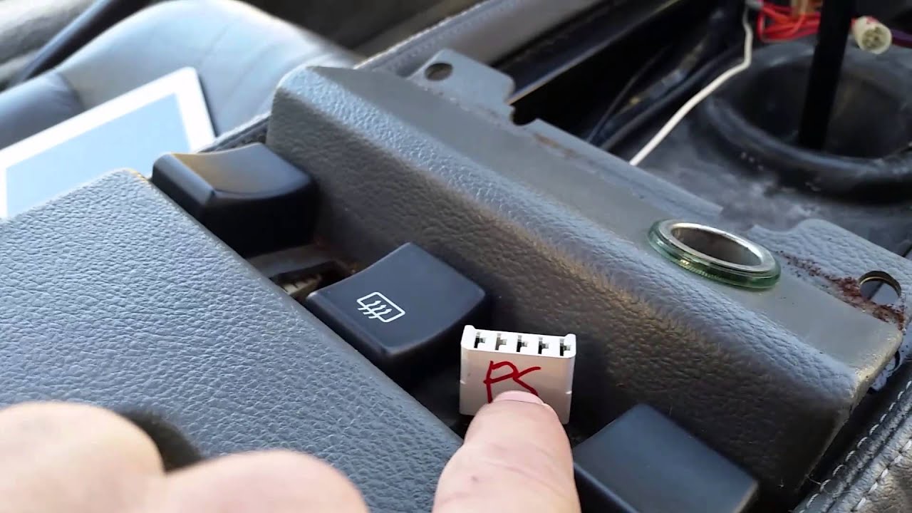 Delorean Center Console removal
