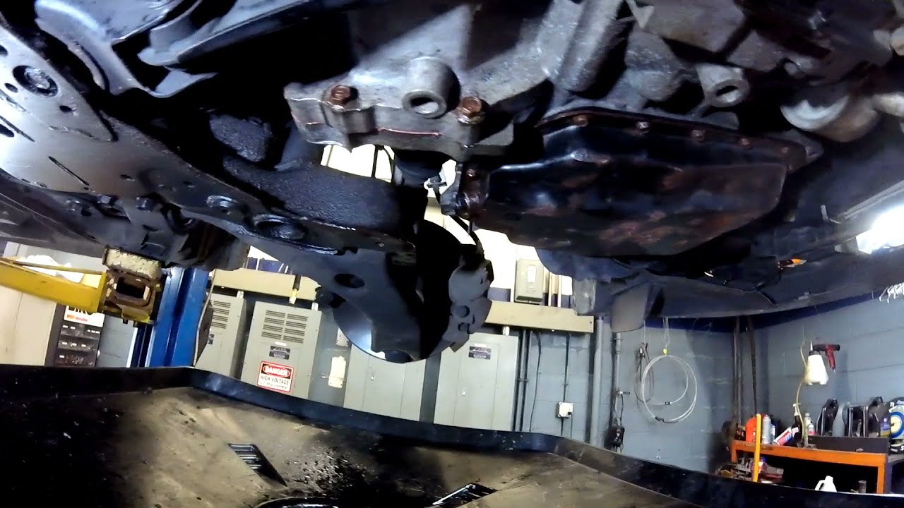 2007 Mazda 5 Automatic transmission removal and installation
