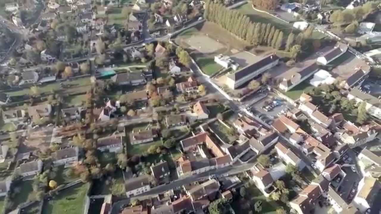 la ville d'épône vue du ciel