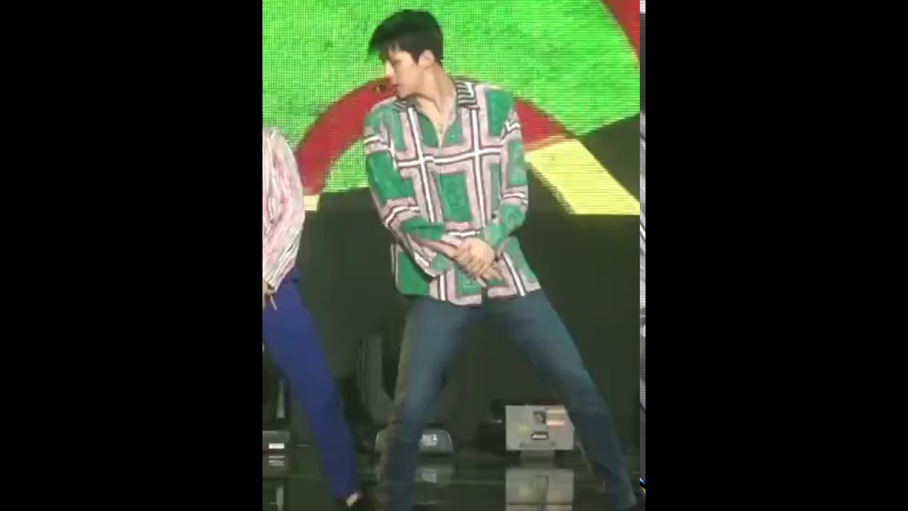 170812 Music Core 음악중심 Ko Ko Bop SEHUN Focus 세훈 세로캠 편집