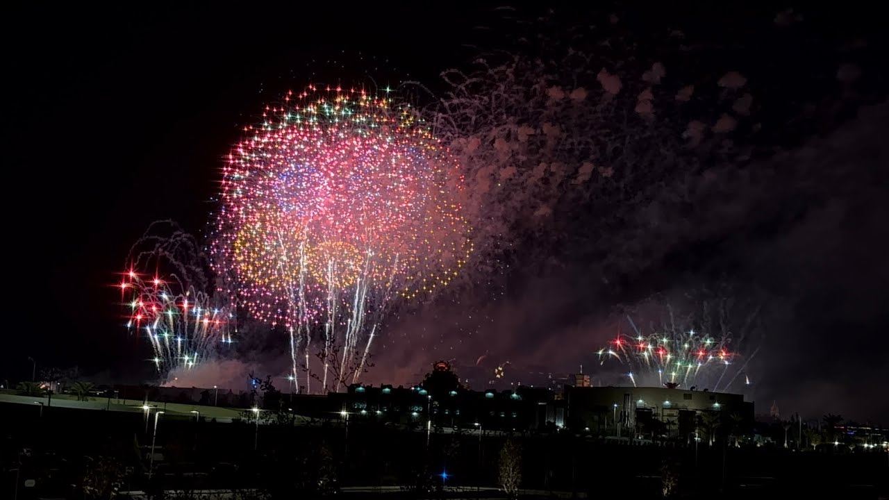 Epic Universe Fireworks Show for New Year’s Eve 2025 