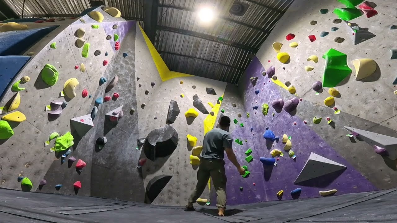 ปีนผา ep38 Day in the life : ถ้ารถติดให้เลี้ยวมาที่ Rock Domain ปีนเล่นแต่ได้สกิล Lead กลับบ้าน