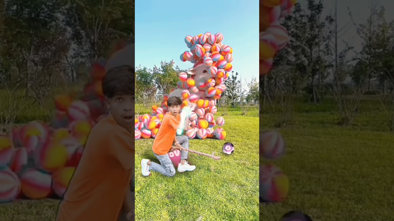 Rescue the trapped little lamb in the football field Douyin 