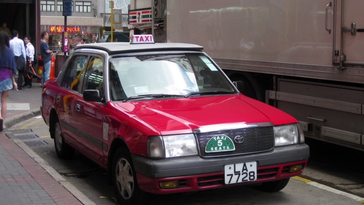 Comfort Toyota Crown Taxi
