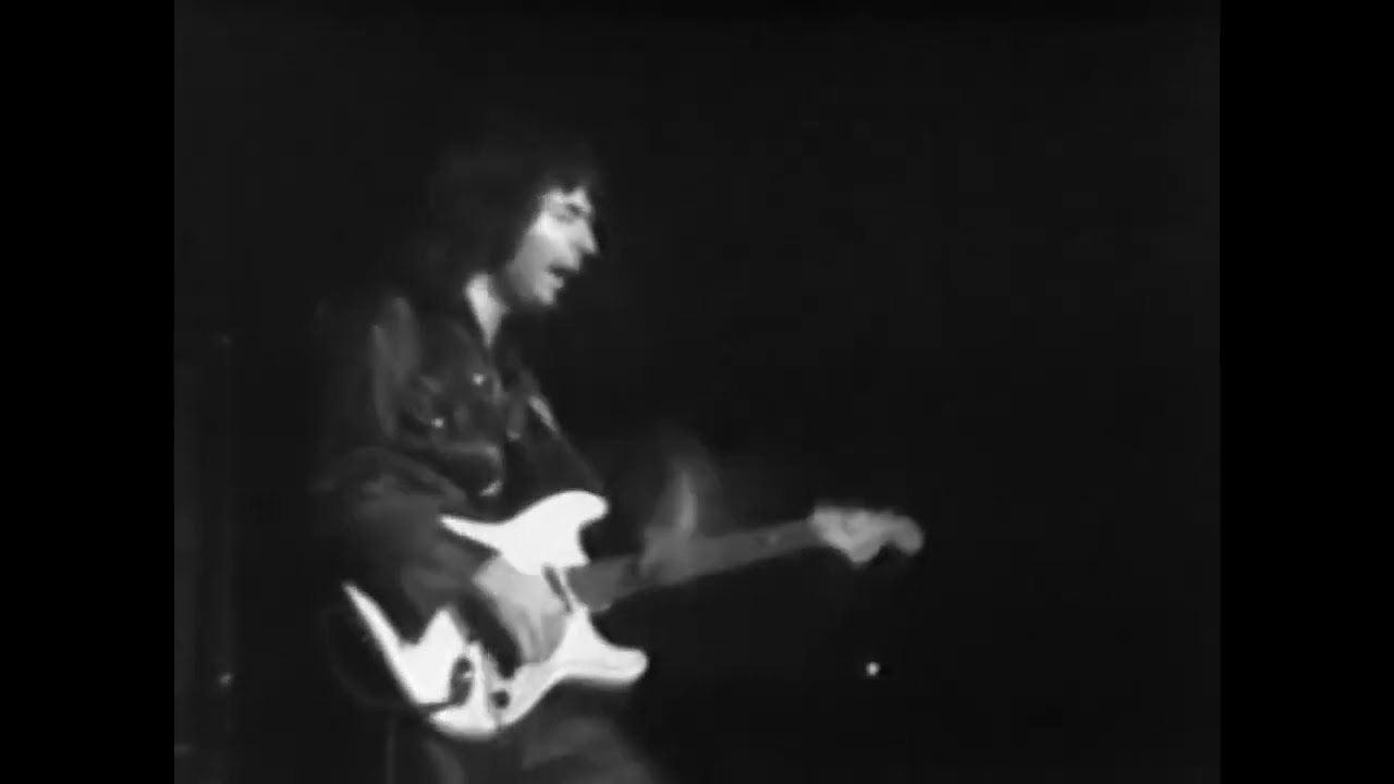 Ritchie Blackmore performing with Rainbow in December 1979