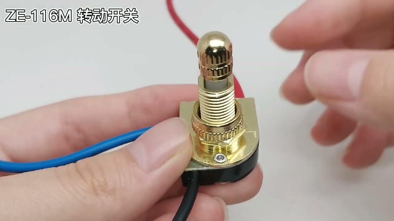 ZE-116M  Three Way Rotary Switch 3A 250VAC 6A 125VAC