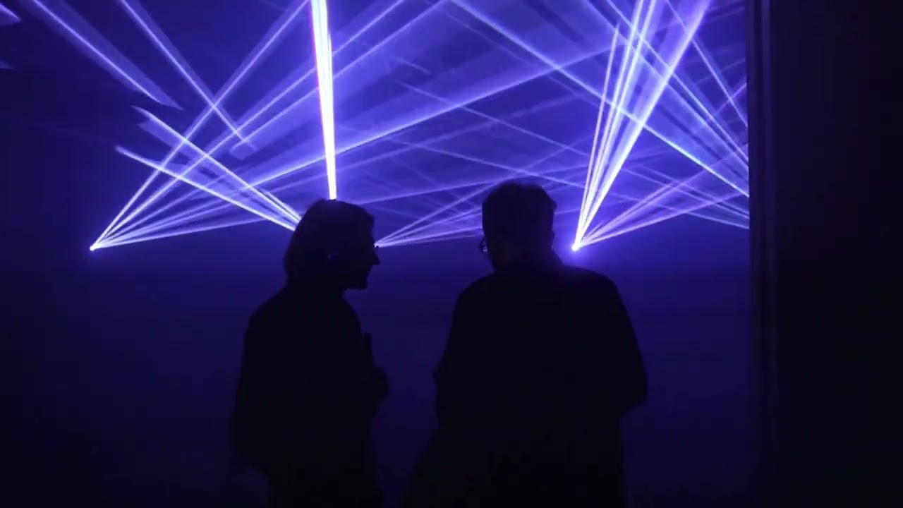 Club music (Im a dark fire tonight)