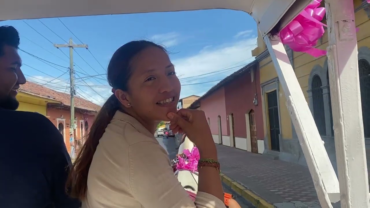 260108  Granada Nicaragua Carriage Ride w/ Victoria