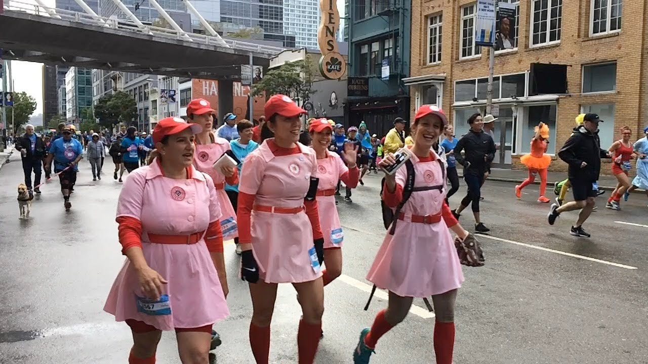 Bay to Breakers 2019 San Francisco California (Slow Motion)