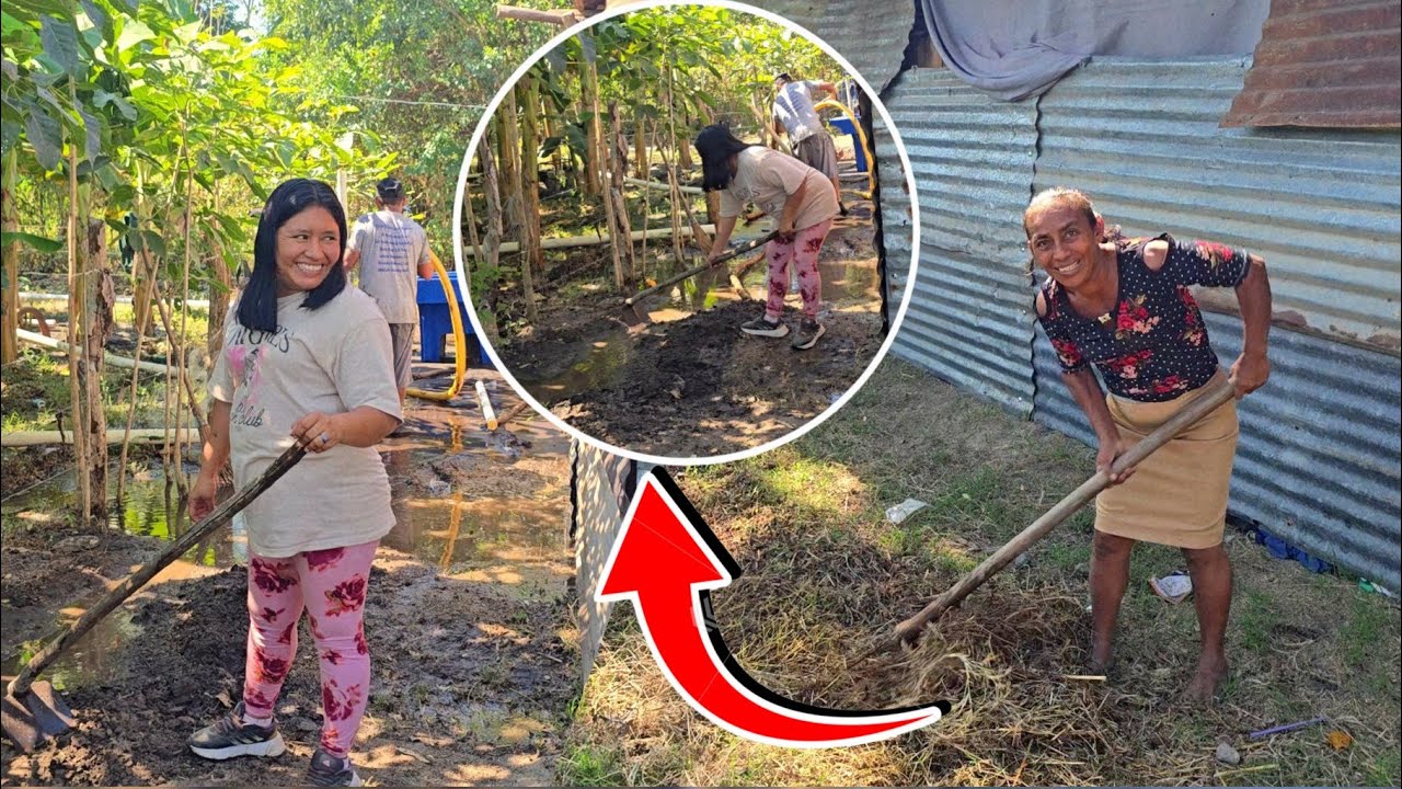 Carmen Le Quito El Azadon A Doña Irma Y Se Puso A Trabajar😱