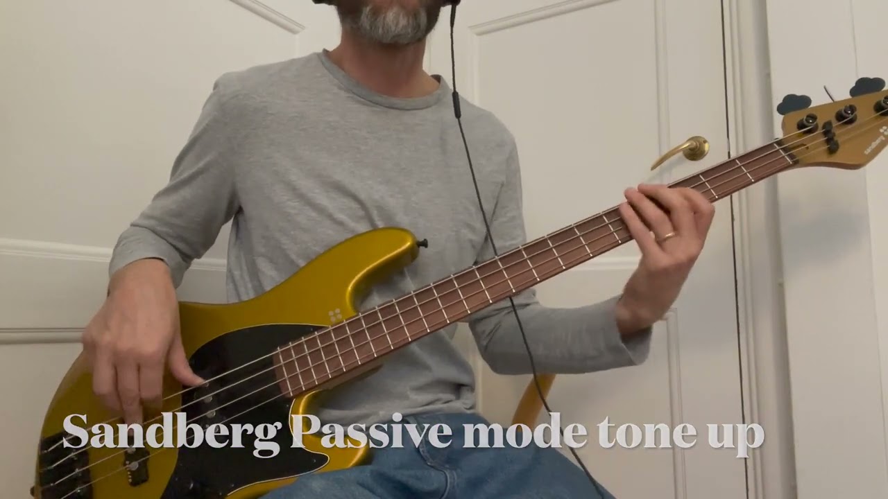 Sandberg California TT4 vs. Stingray Special