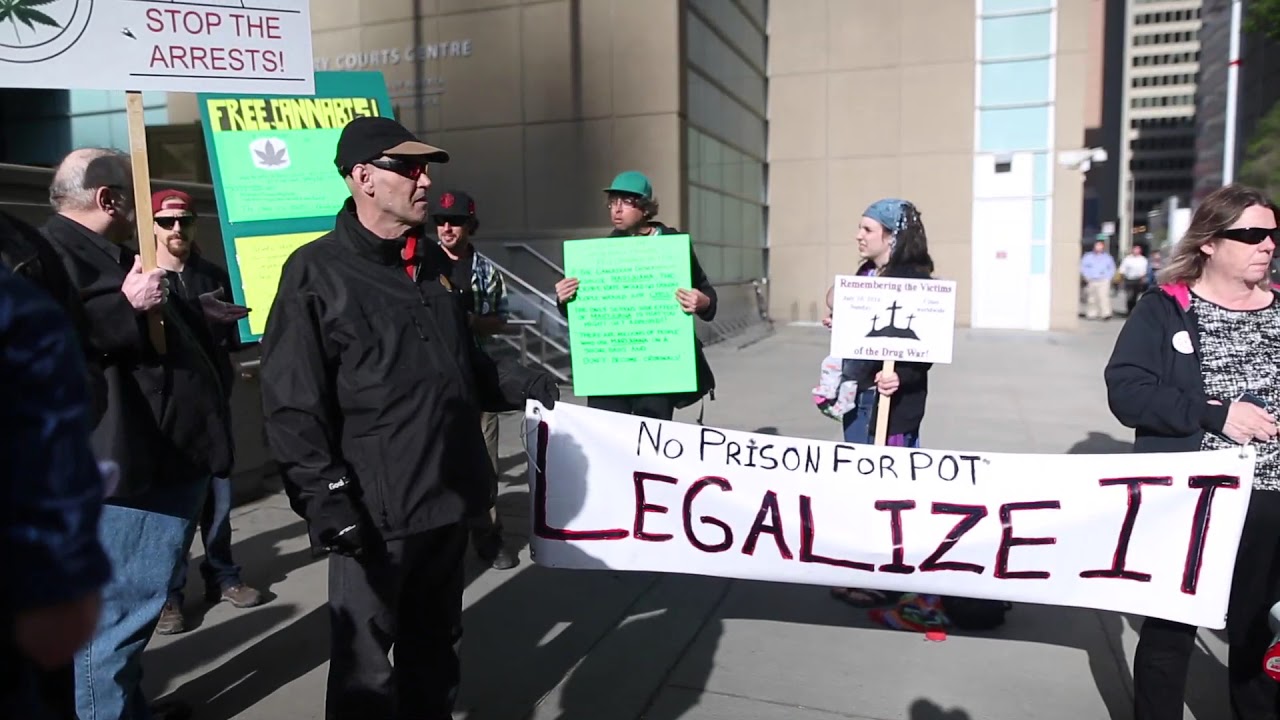 Cannabis activists gather downtown