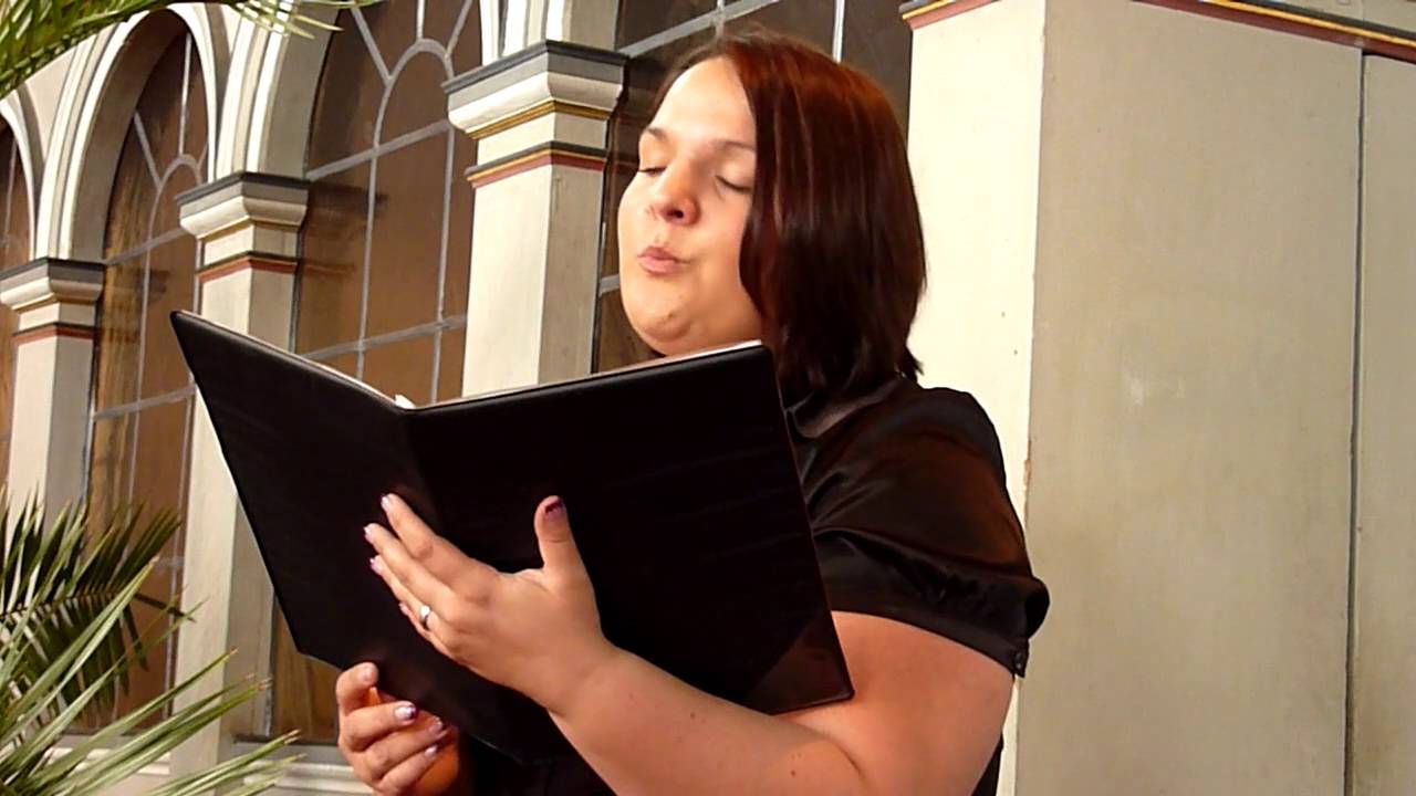 Weddingsängerin Lisa Thul-Müller - Willst du Cover Schandmaul