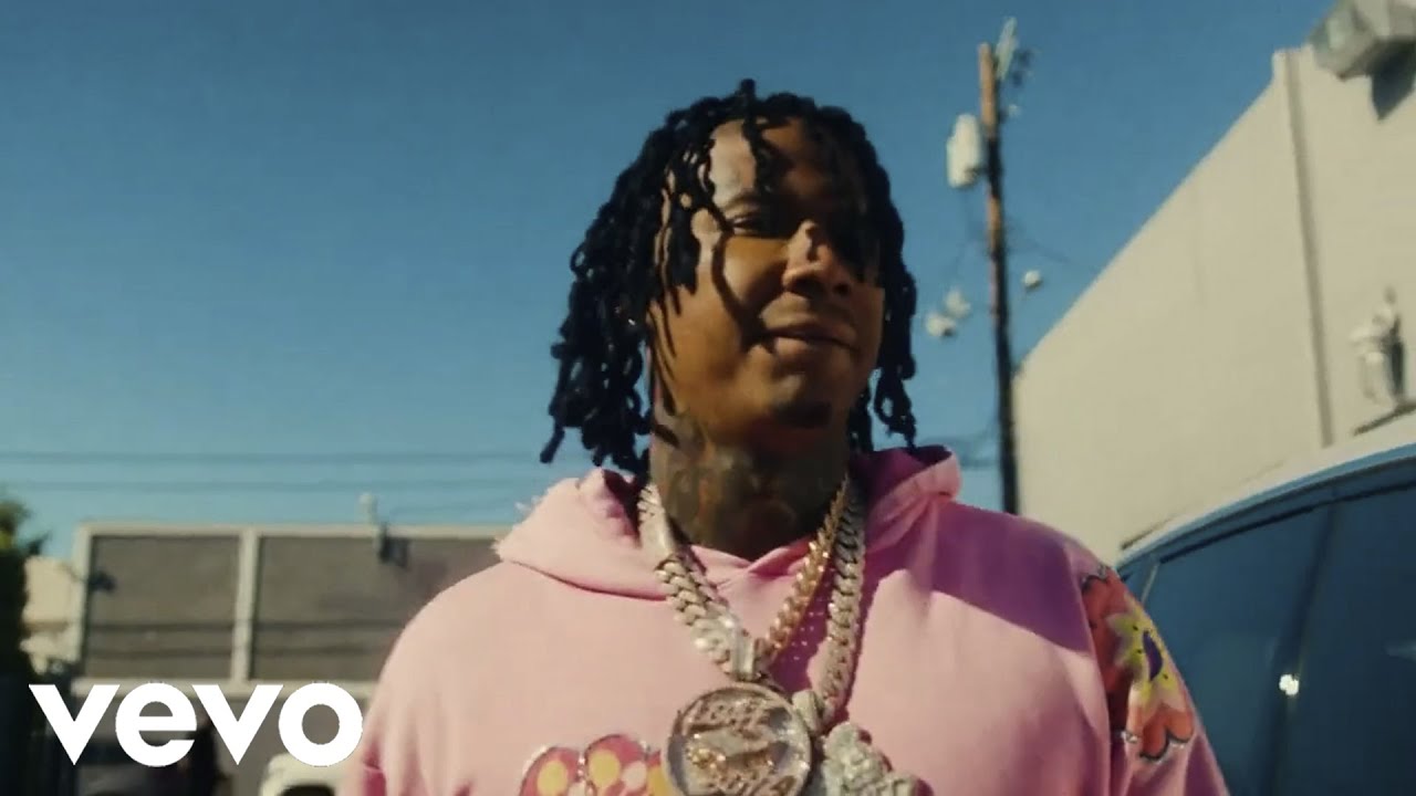 MoneyBagg Yo ft. Glorilla – Tricky (Music Video)