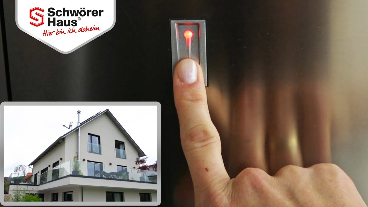 Smarthome-Fertighaus mit offener Küche von SchwörerHaus