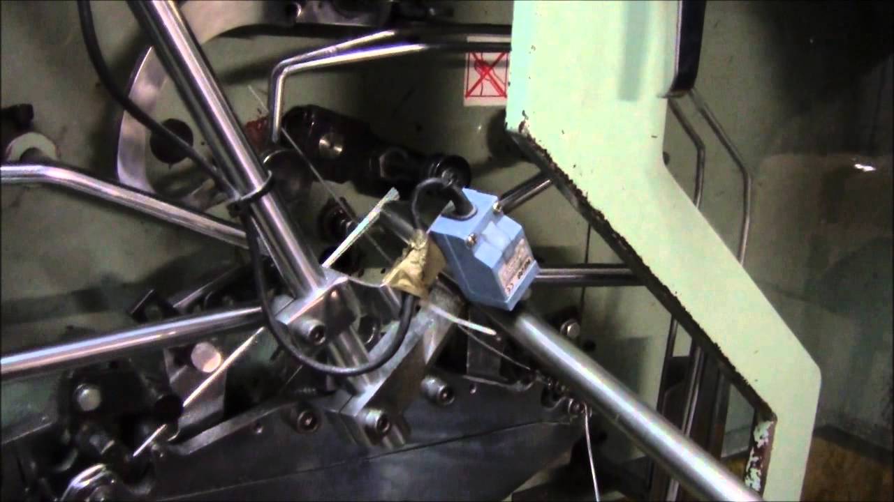 Wire hanger machine