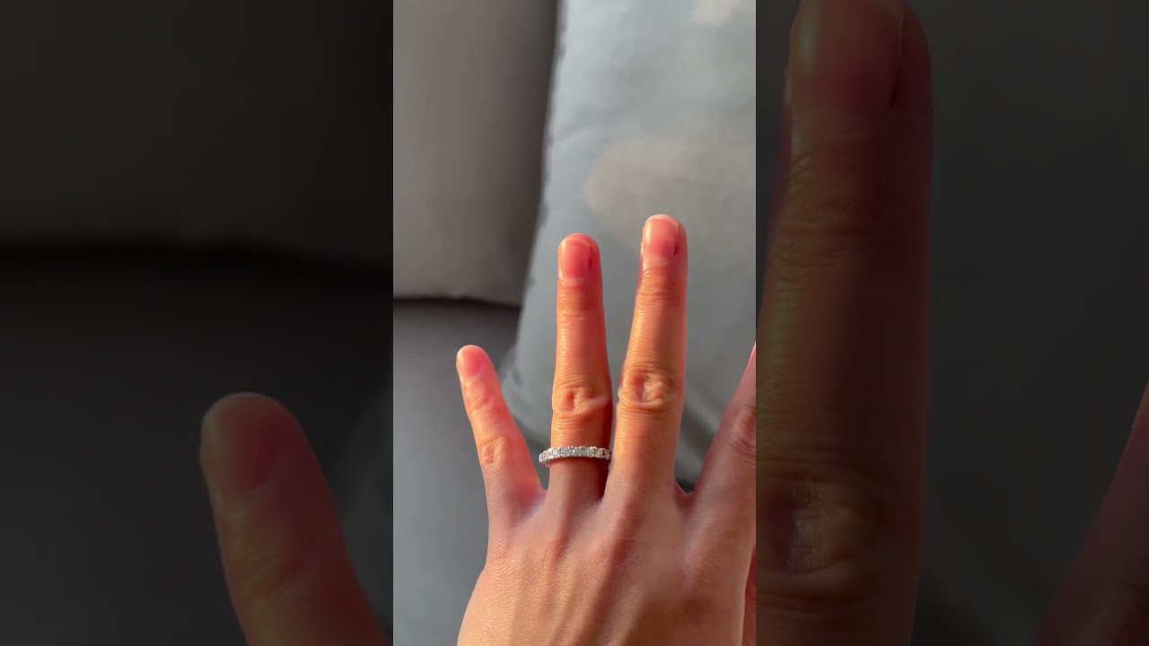 Trying on wedding bands from Costco 💍✨ #weddingband #weddingring #costcocanada #2025bride