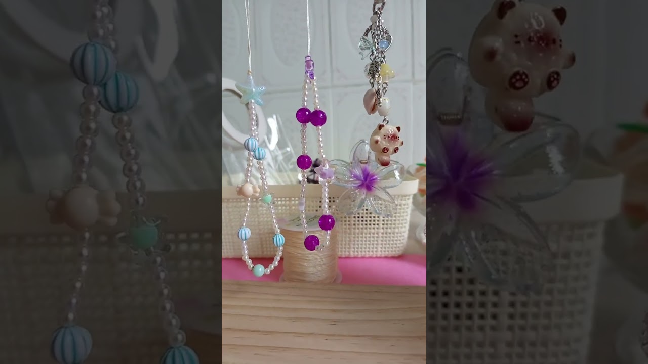 DIY beaded keychain ✨So easy & satisfying 🤍  