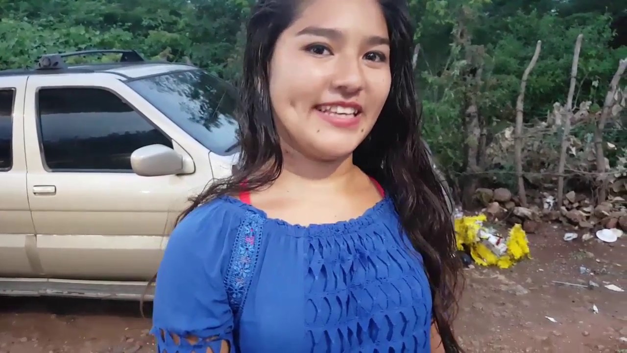 DAVID DE EL SALVADOR GO REVELA A QUIEN LE DEDICÓ LA MOCHILA AZUL