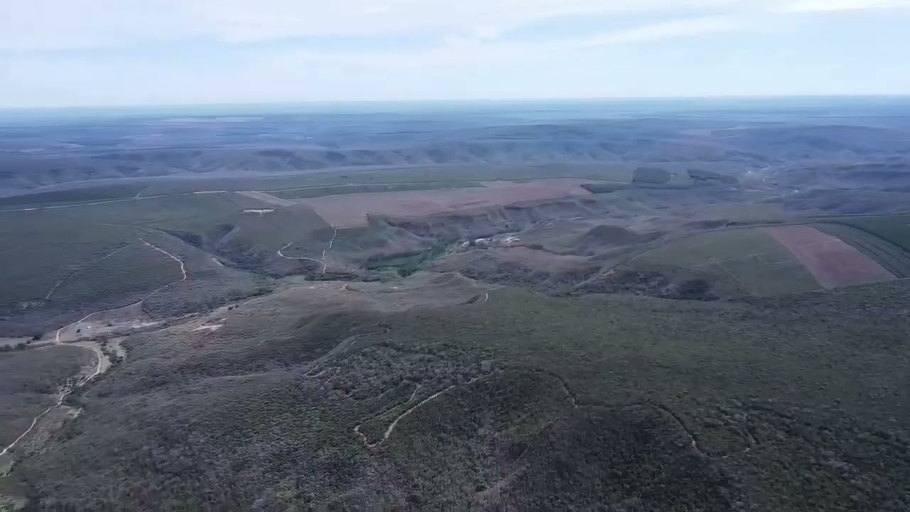 Gigante do Agronegócio em Pedra Azul: 1.760 Hectares de Chapadão e Alta Performance