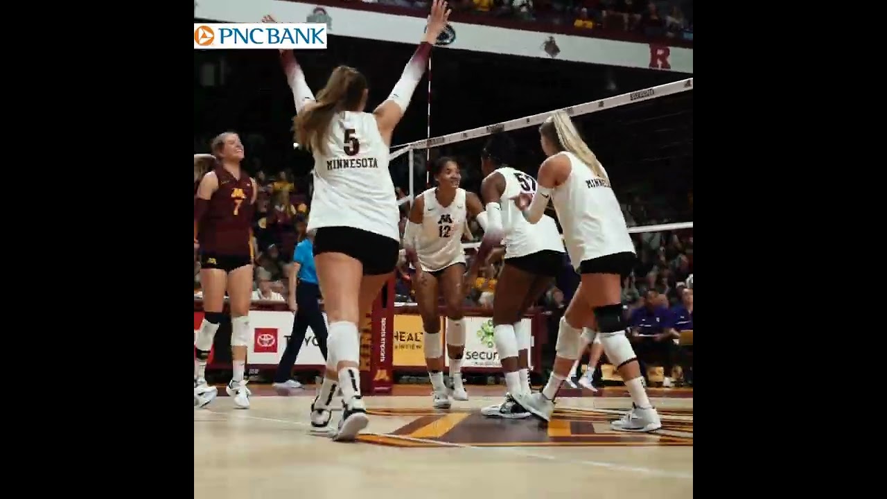 PNC Bank Quick Hits: Gopher Volleyball vs. Northwestern