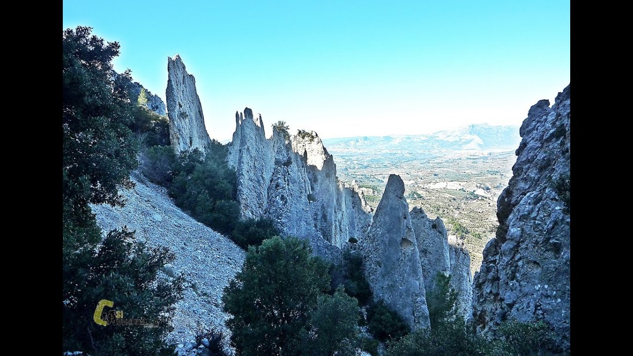 SENDERISMO EN LA SERRELLA: ELS FRARES DE QUATRETONDETA