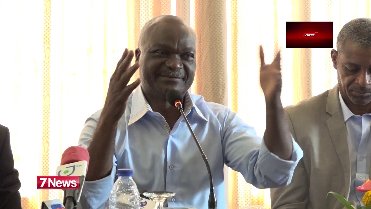 SAMUEL ETO'O, ROGER MILLA :  LE CLASH