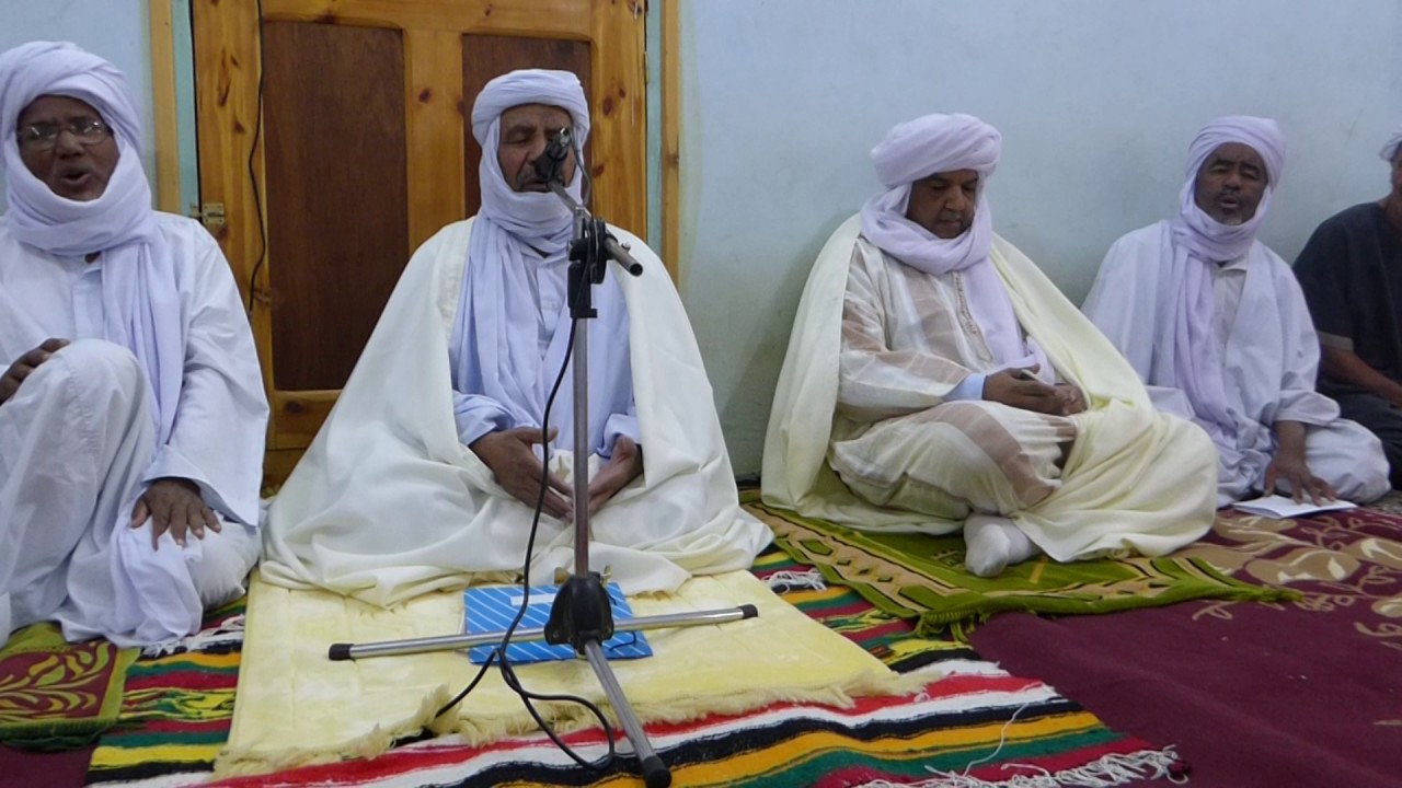 استقبال الشريف سيدي مولاي عبد الحميد نجل الشيخ مولاي أحمد بالمدرسة القرآنية الحبيبية تسفاوت أدرار